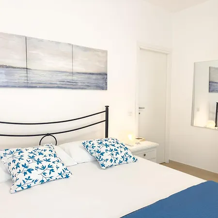 Apartment Danyshome Giove Davanti Al Mare *